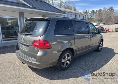 2010 Volkswagen Routan Se из США, поврежденный, VIN 2V4RW3D14AR294977